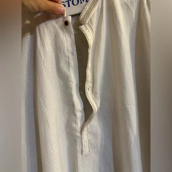 White Long Sleeve Tunic FLAWED - Picture 4 of 7